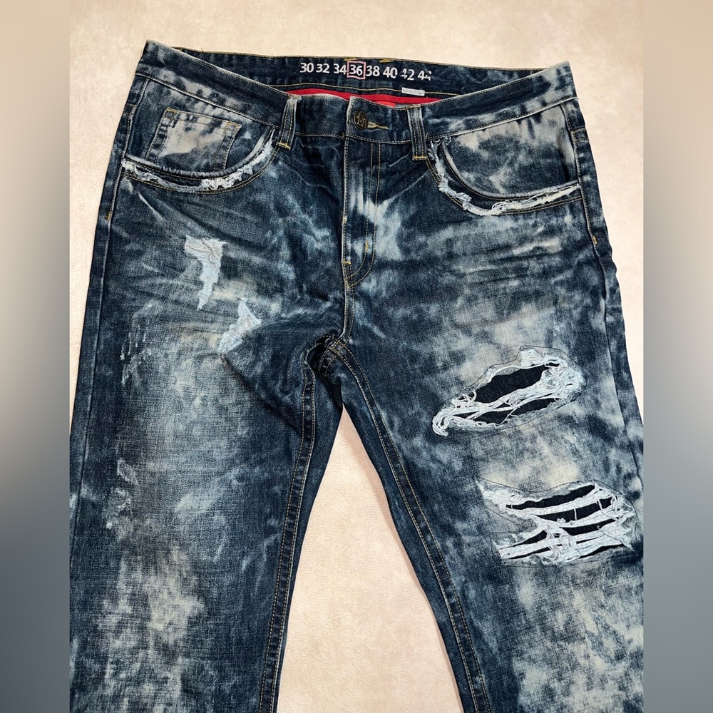Denim House Distressed Blue Jeans